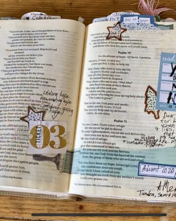 What is Bible Journaling and makes it extra special? Bible Journaling spread.